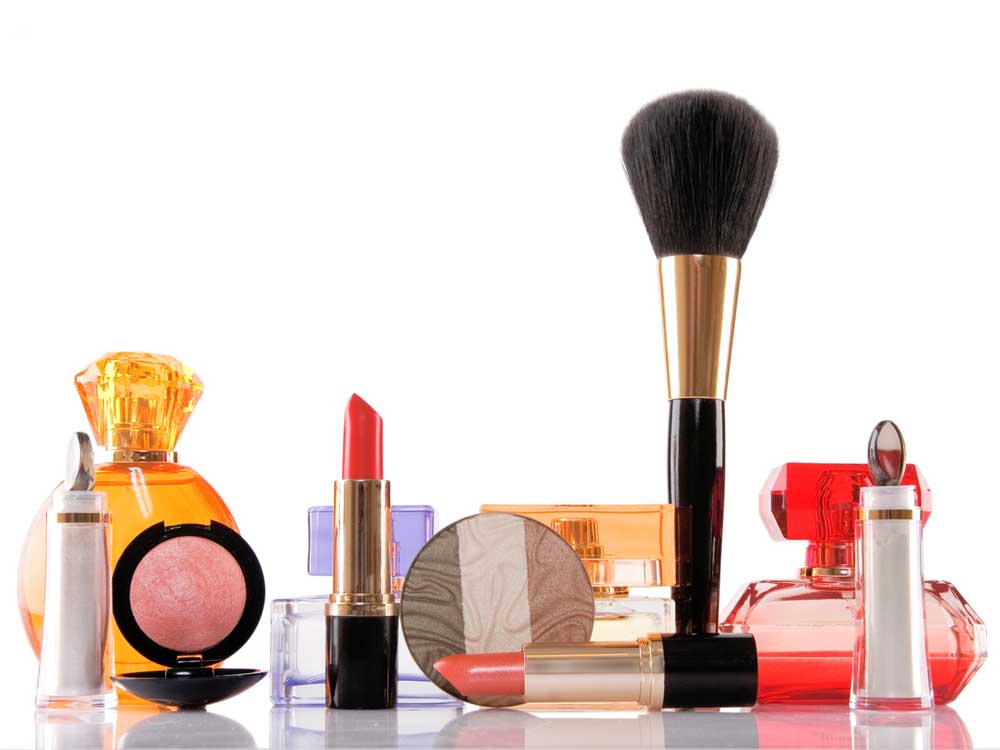 Blog - Importanța cosmeticelor în stilul de viață al femeilor